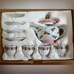 RARE Vintage Mary Engelbreit Play Tea Set 1999-9 Pieces Pink Roses Damaged Box